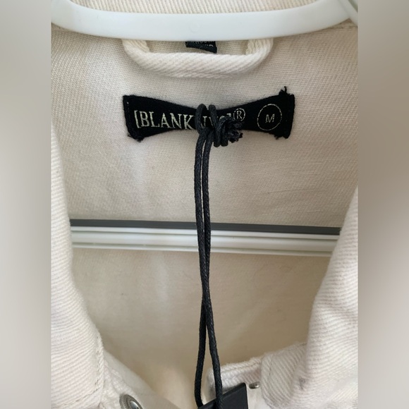 Cream NWT BlankNYC denim dress. Size M - Picture 5 of 8